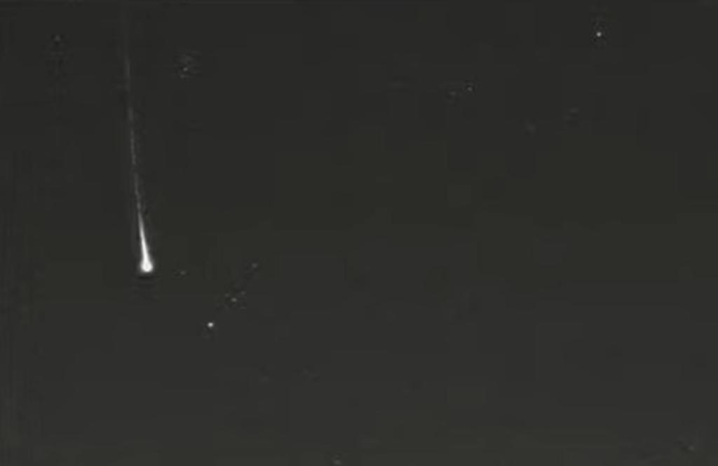 Captan meteorito en Puerto Rico; 'paseó' por su cielo durante 27 segundos