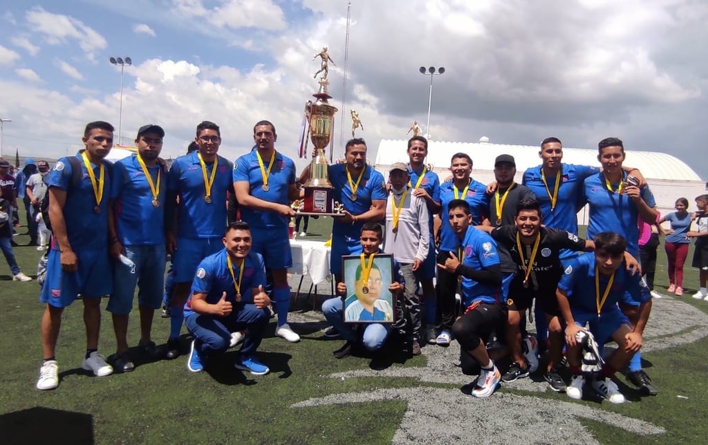 Deportivo Pacheco se corona en la Primera de la Municipal