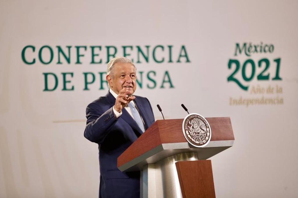 El INE prohíbe a López Obrador hablar de logros