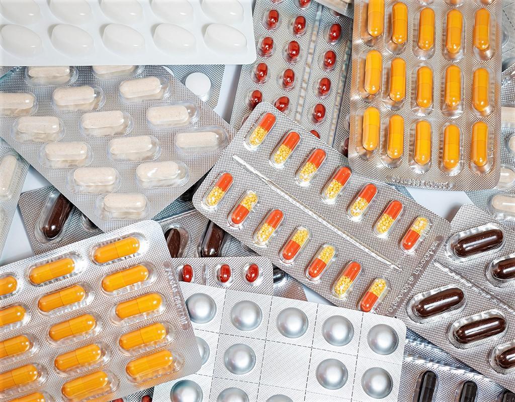 Gobierno de México presume abasto de medicamentos; cubre menos de una semana de demanda
