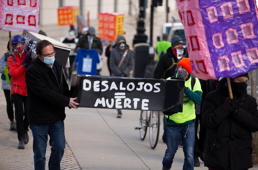Casa Blanca asegura que los CDC no pueden frenar desalojos en EUA