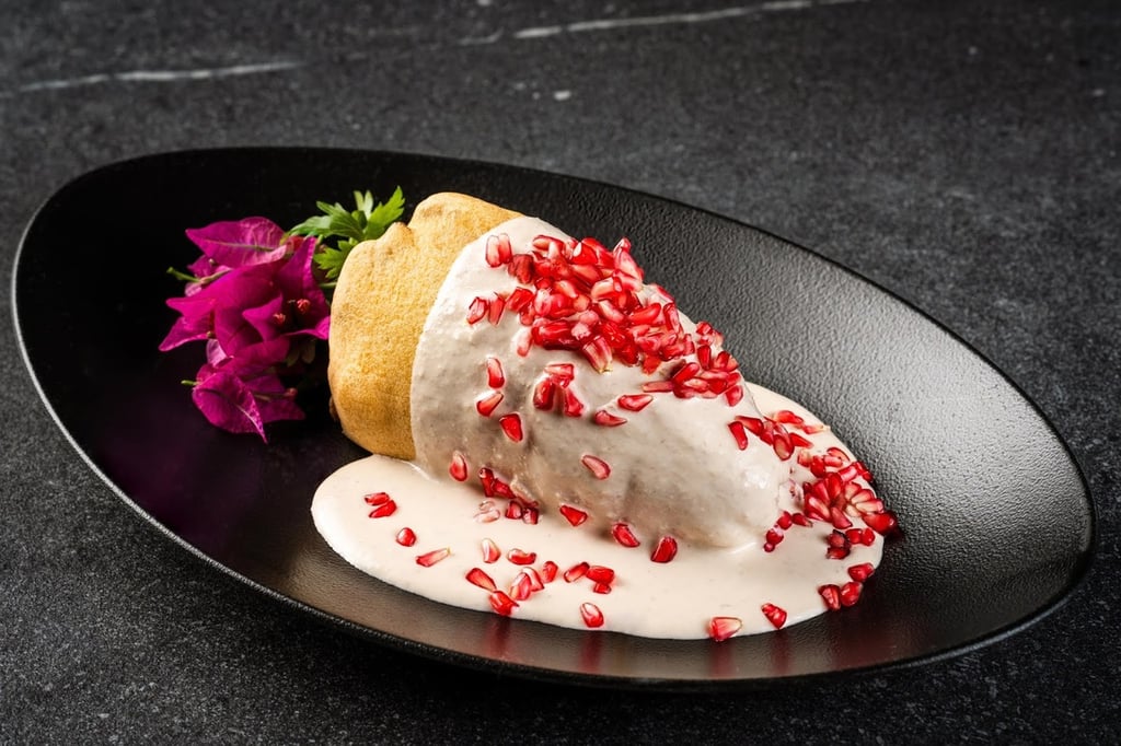 Historia de los chiles en nogada