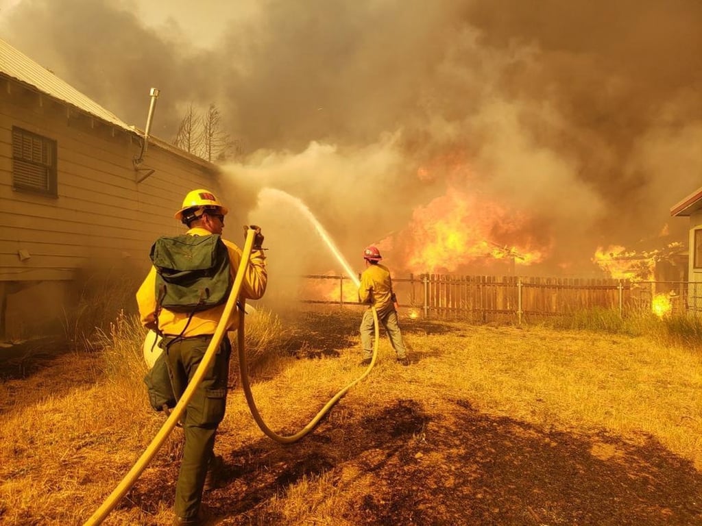 Incendios causan 8 desaparecidos