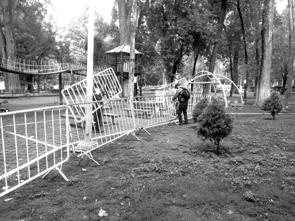 Restringen más actividades por semáforo naranja en Durango