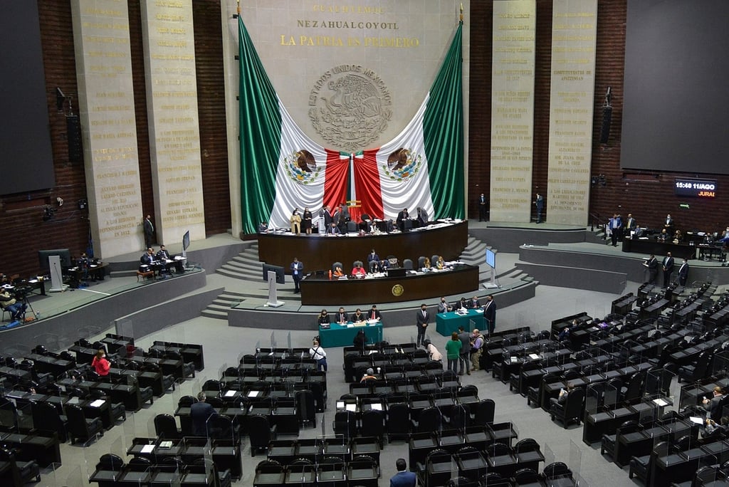 Retiran el fuero al diputado Saúl Huerta