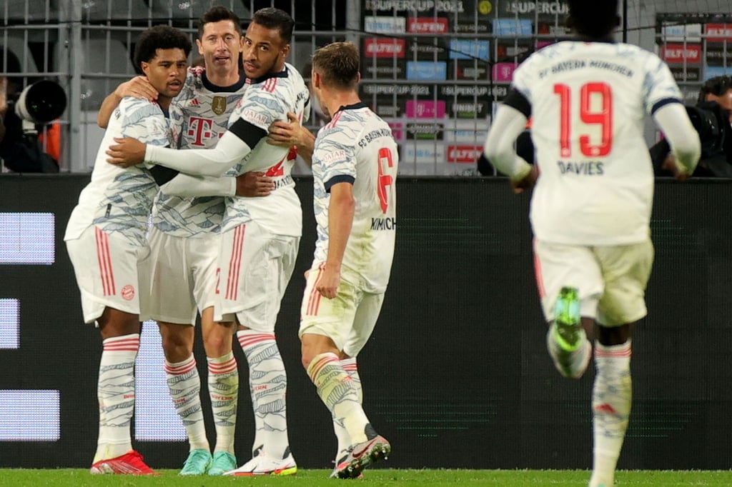 Lewandowski reduce a Haaland