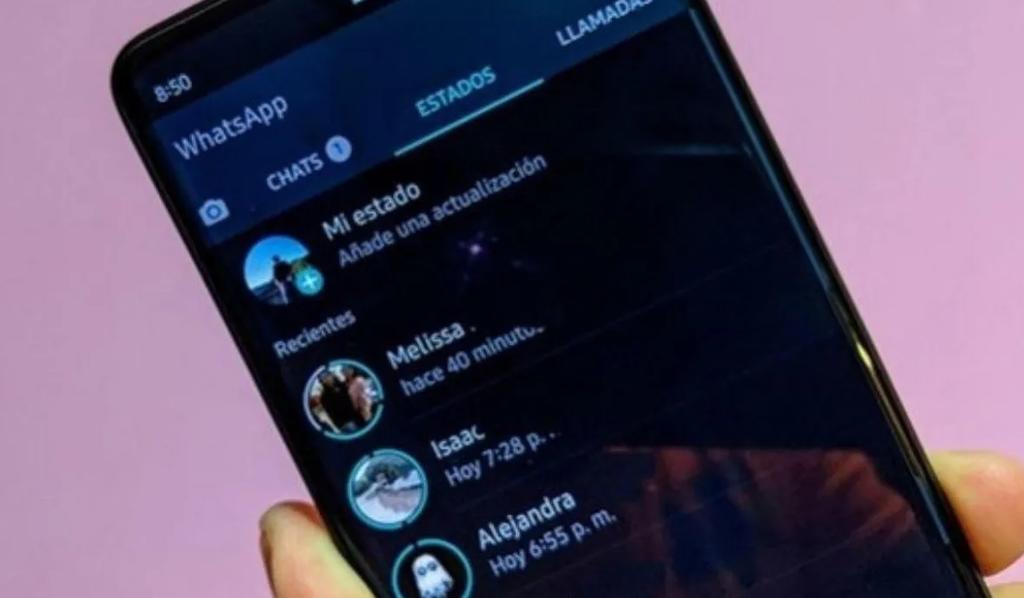 ¿Cómo activar el modo súper oscuro de WhatsApp?