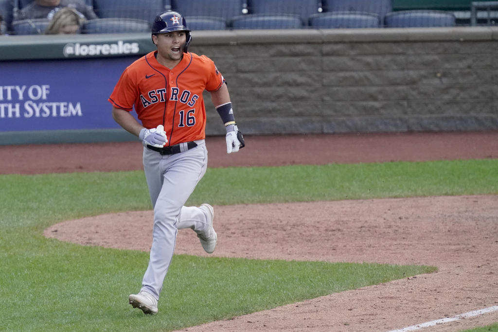 Astros vencen a Reales en extra innings