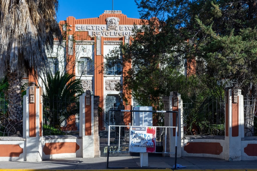 80% de escuelas solo requiere de limpieza