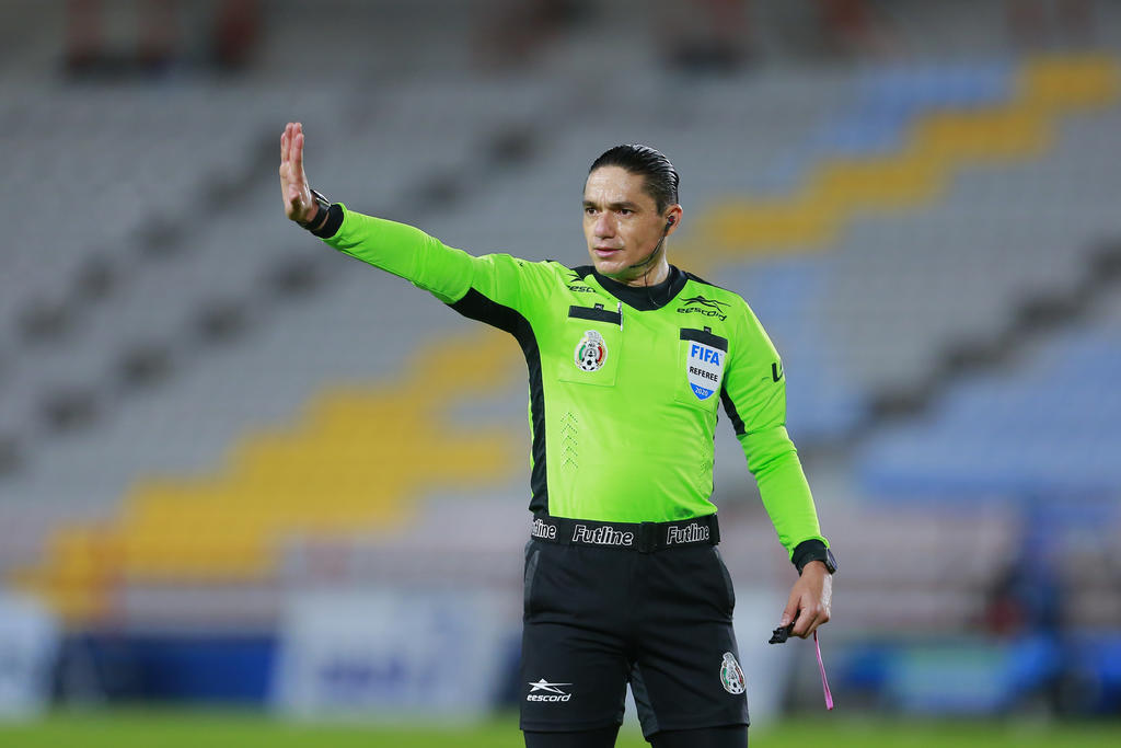 Oscar Macías será el árbitro del partido entre Santos Laguna y Bravos de Juárez