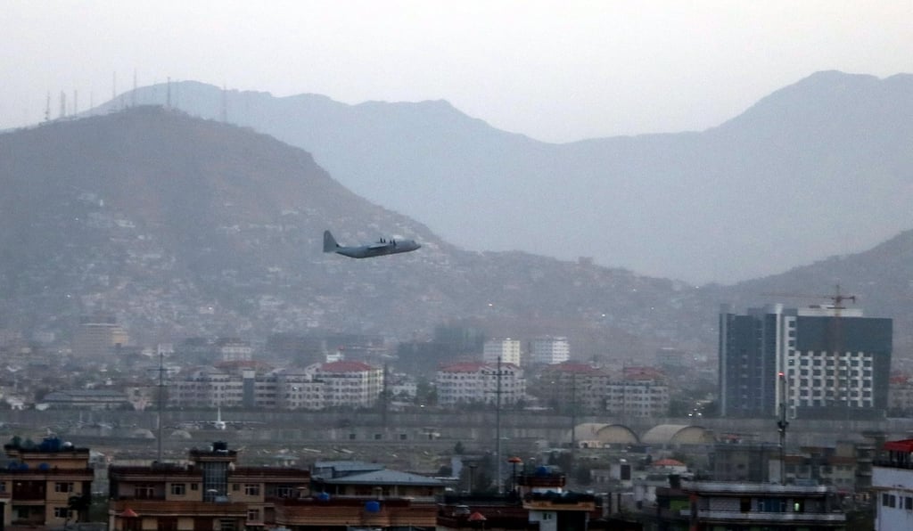 Más de 60 muertos en atentado en Kabul
