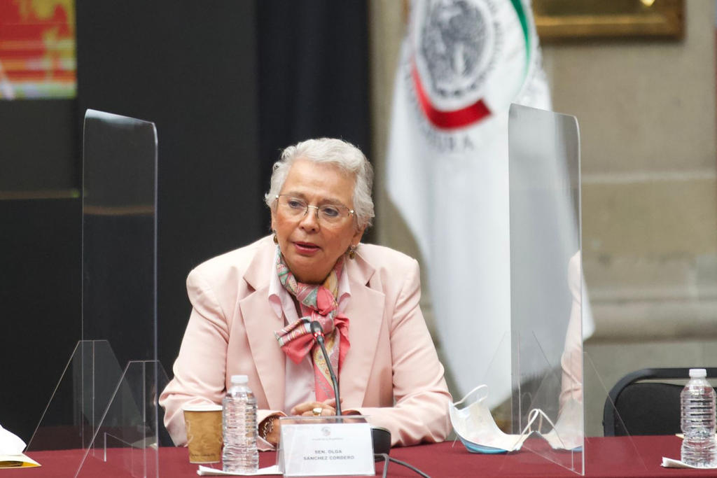 A mano alzada eligen a Olga Sánchez Cordero como candidata a presidir el Senado