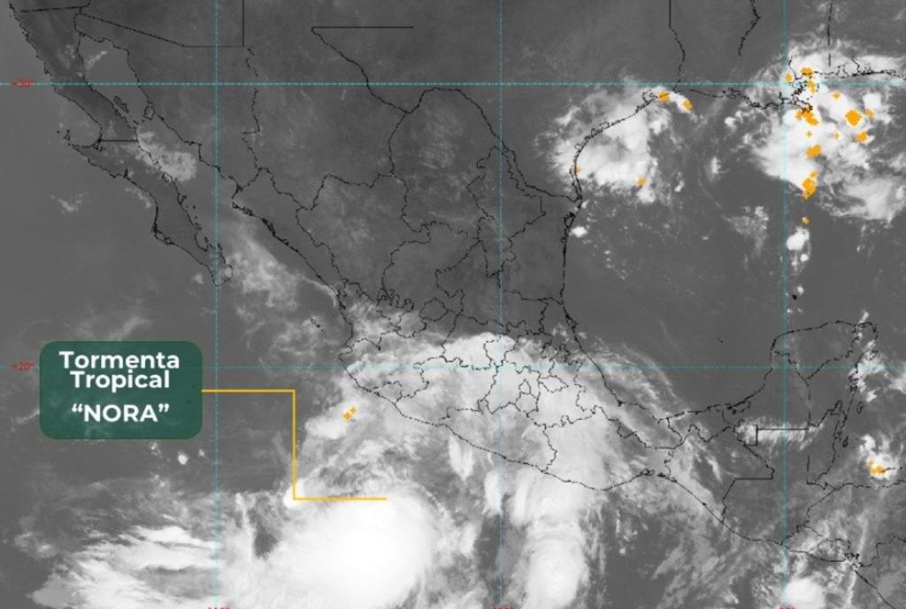 La tormenta tropical 'Nora' se acerca a las costas de Colima