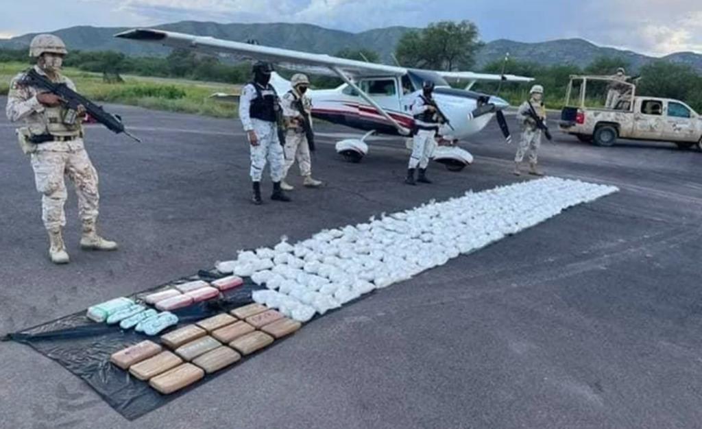Aeronave con más de 28 mdp en drogas es asegurada en Sonora