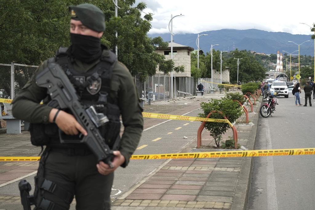 Atentado contra estación de la Policía en Colombia deja al menos 14 heridos