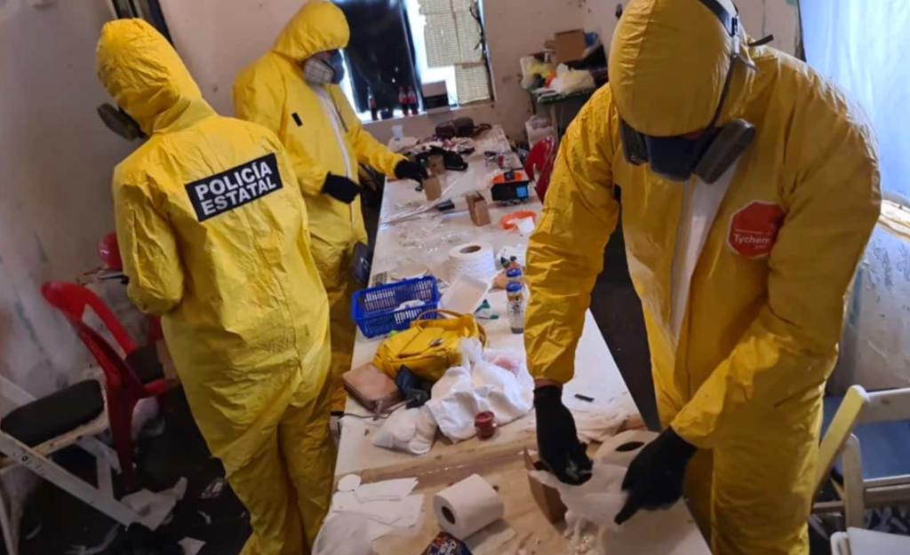 Detienen a 25 personas tras aseguramiento de laboratorio clandestino para drogas en Sinaloa