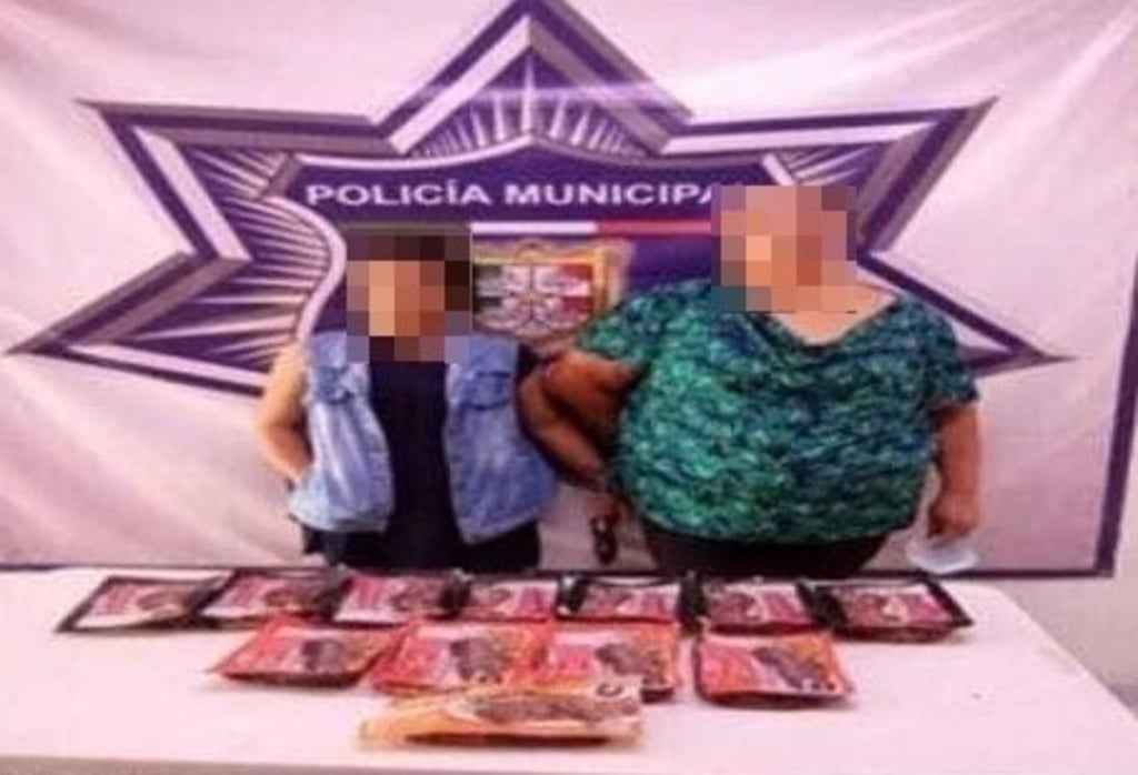 Dos mujeres detenidas en Gómez Palacio al intentar robar 12 paquetes de arrachera