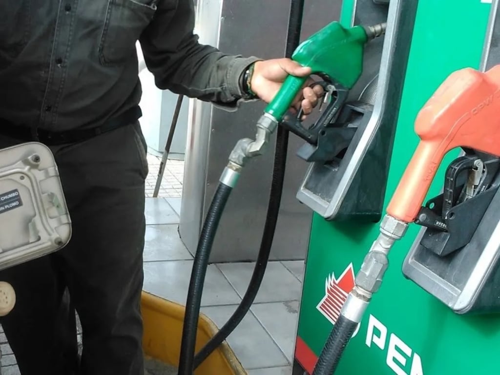 En Durango precios altos en combustibles