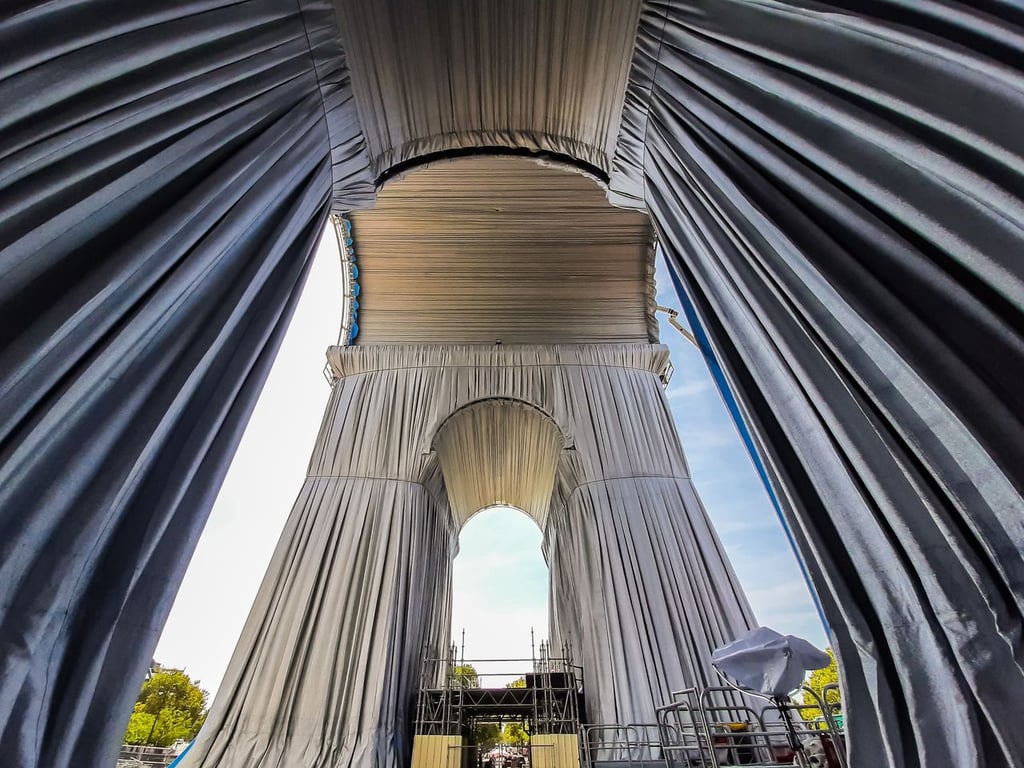 Arco de Triunfo de París, con nuevo empaque