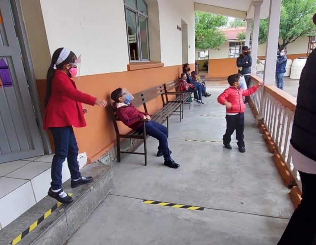 El 60% de escuelas en Durango tiene clases presenciales