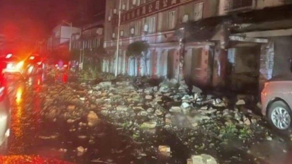 Sismo deja al menos 3 muertos y 60 heridos en provincia de Sichuan, China