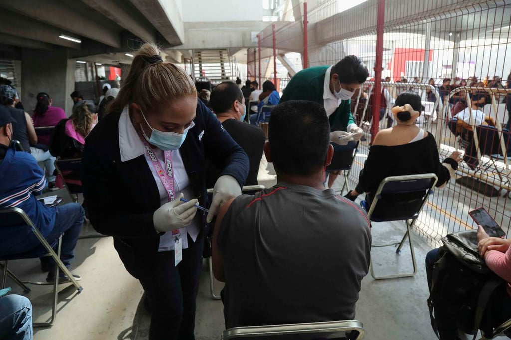 México suma 11 mil 603 nuevos contagios de COVID