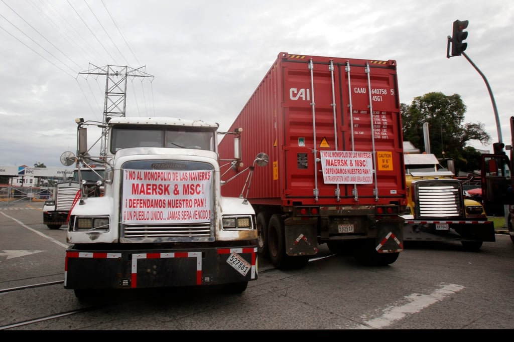 Transportistas de carga  realizan paro en Panamá