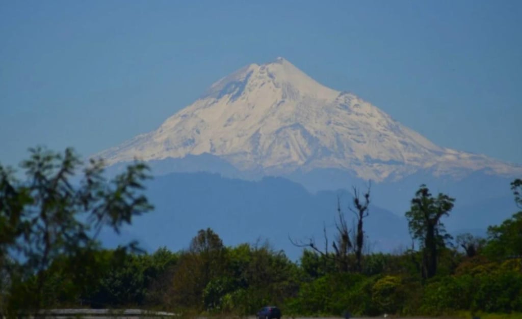 ¿Por qué el Pico de Orizaba pertenece a Puebla y no a Veracruz?