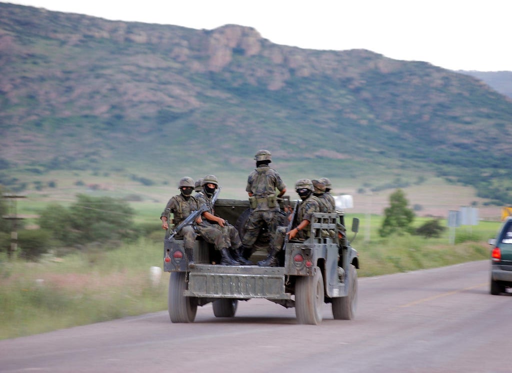 Militares se accidentan en la Sierra de Santiago Papasquiaro