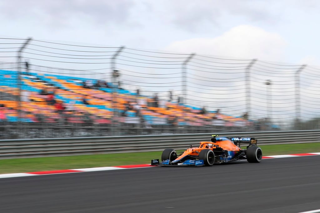 Lewis Hamilton lidera primeras pruebas del Gran Premio de Turquía