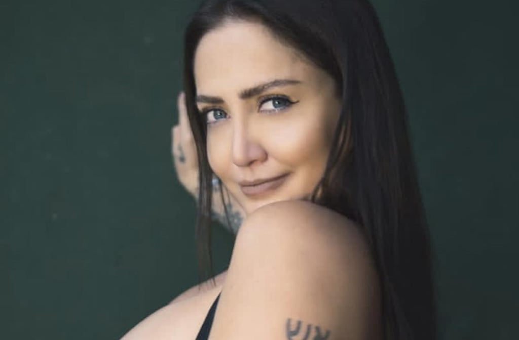 Celia Lora 'fascina' con ropa interior en redes sociales