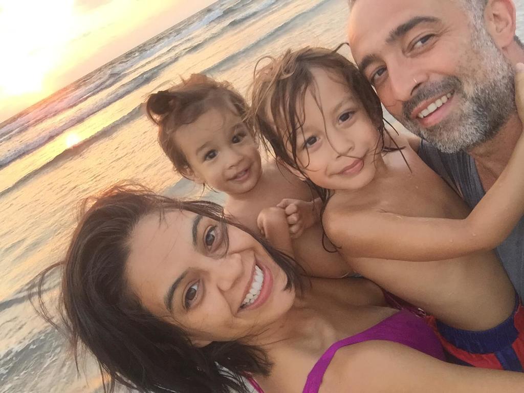 Afirman Domm ya se divorció