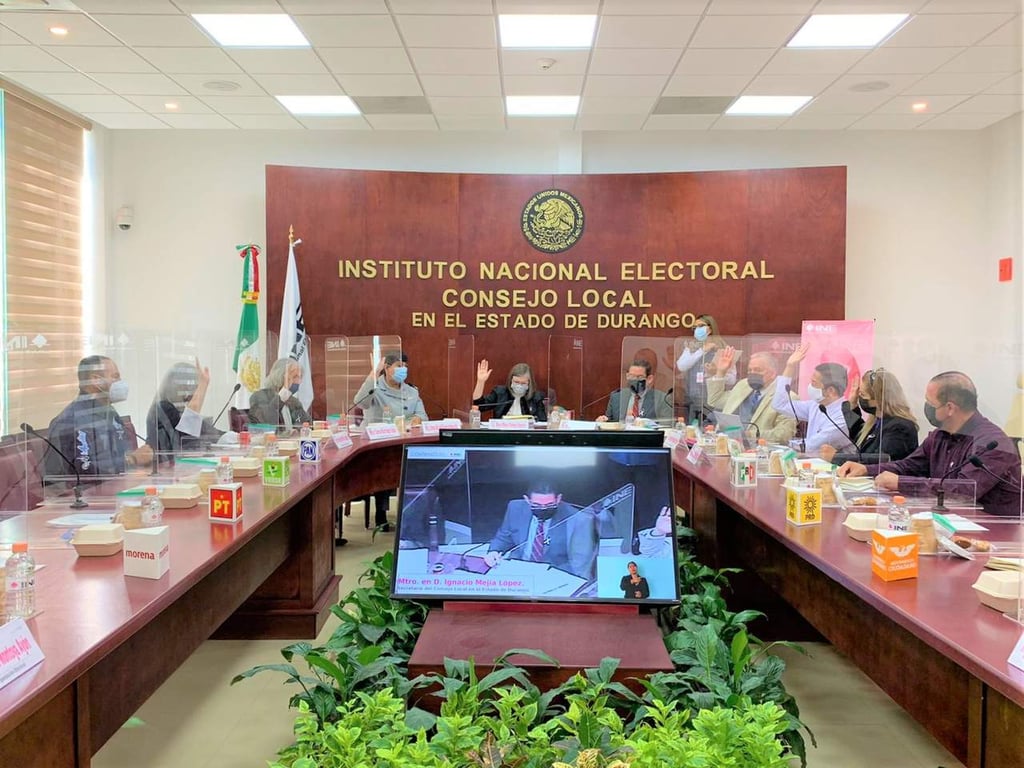 Ratifican a Consejeros Distritales electorales