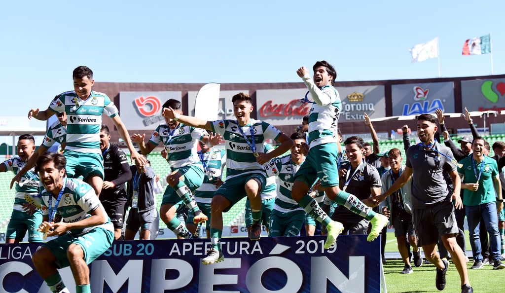 Logros con Santos envuelven de orgullo los 15 años de Orlegi Sports