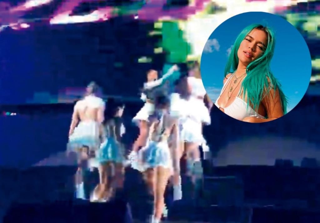 Karol G sorprende con apasionado beso a bailarina en concierto