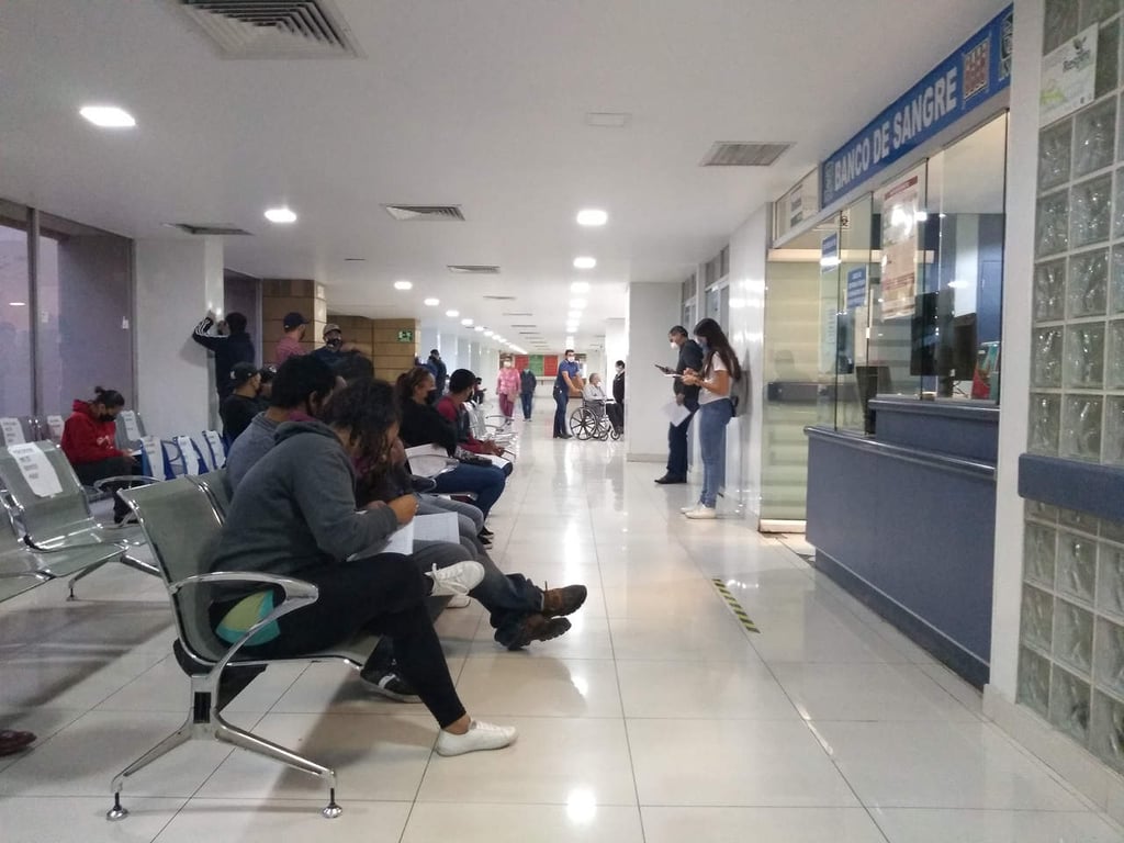 Crecen 262% las consultas con especialistas en el IMSS