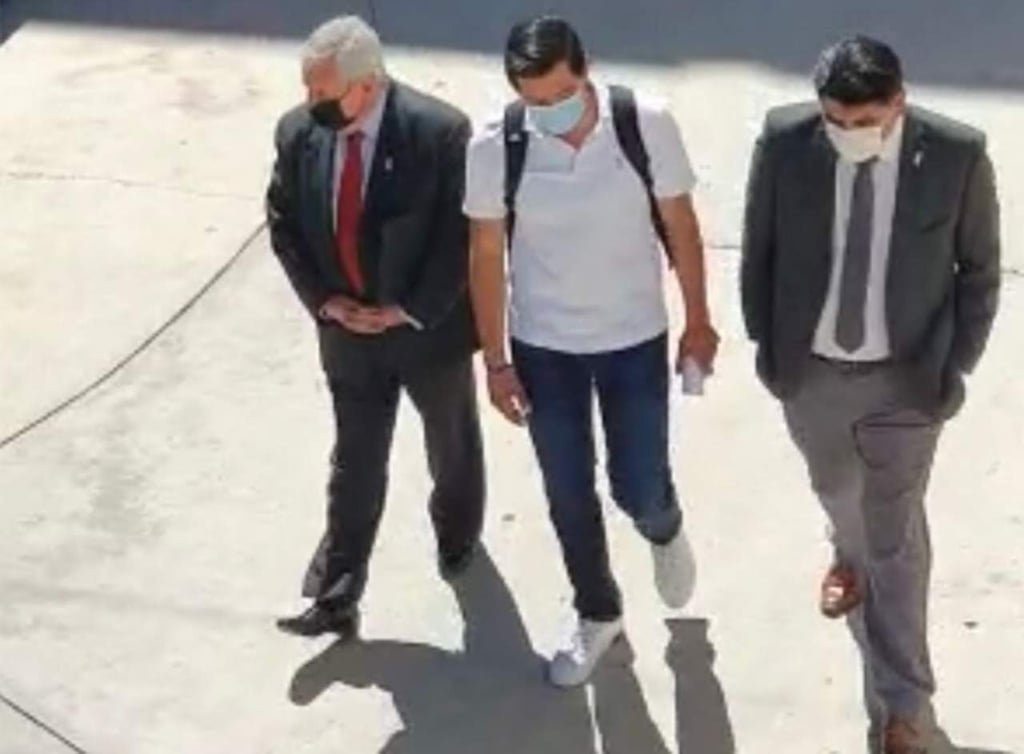 La UJED inhabilita a candidato a la FEUD por certificado falso