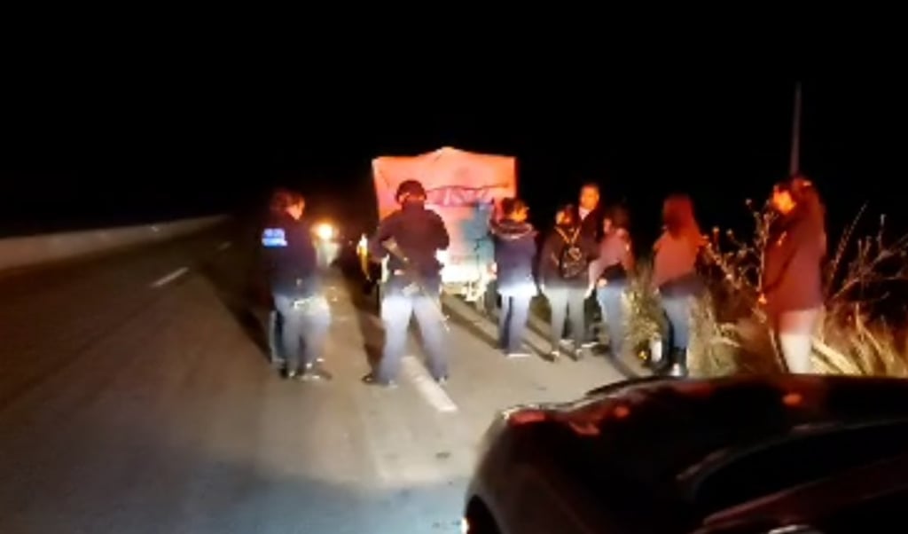 Atropellan a un hombre en carretera a Nombre de Dios