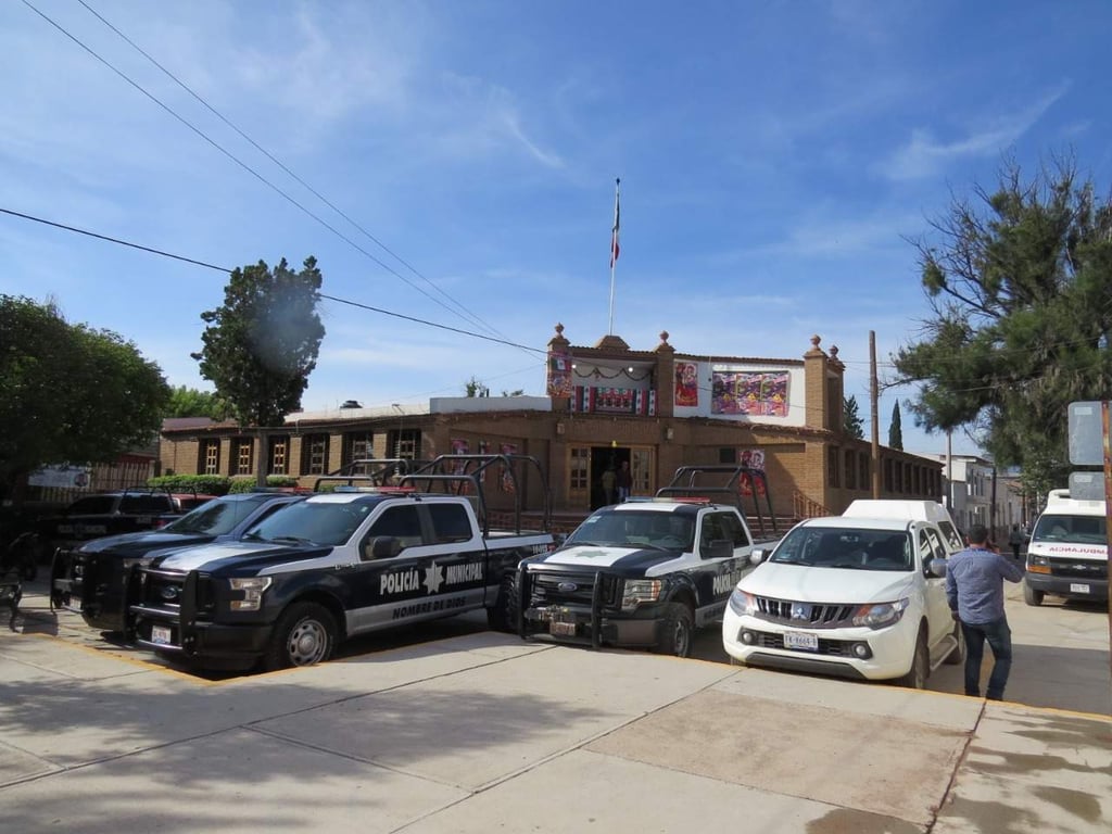 Gestiona Nombre de Dios 2.5 mdp para pagar aguinaldos