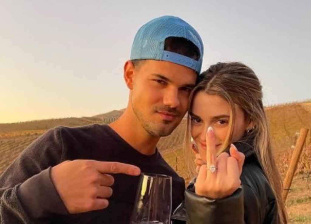 Taylor Lautner le pide matrimonio a su novia