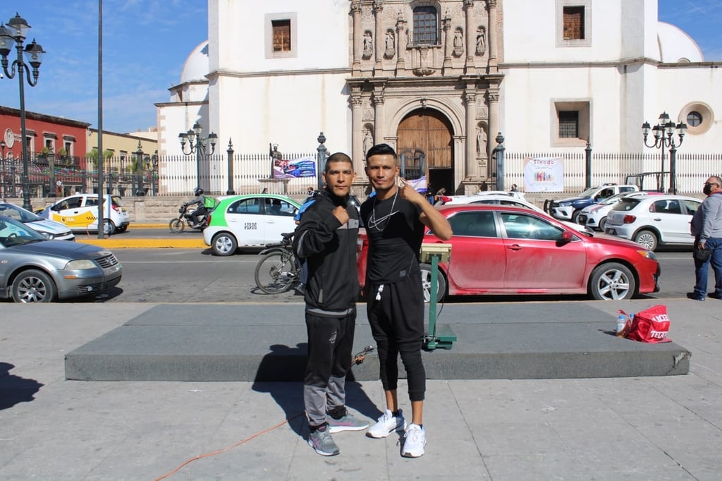Boxeadores vencen la báscula de 'Cloroformo'