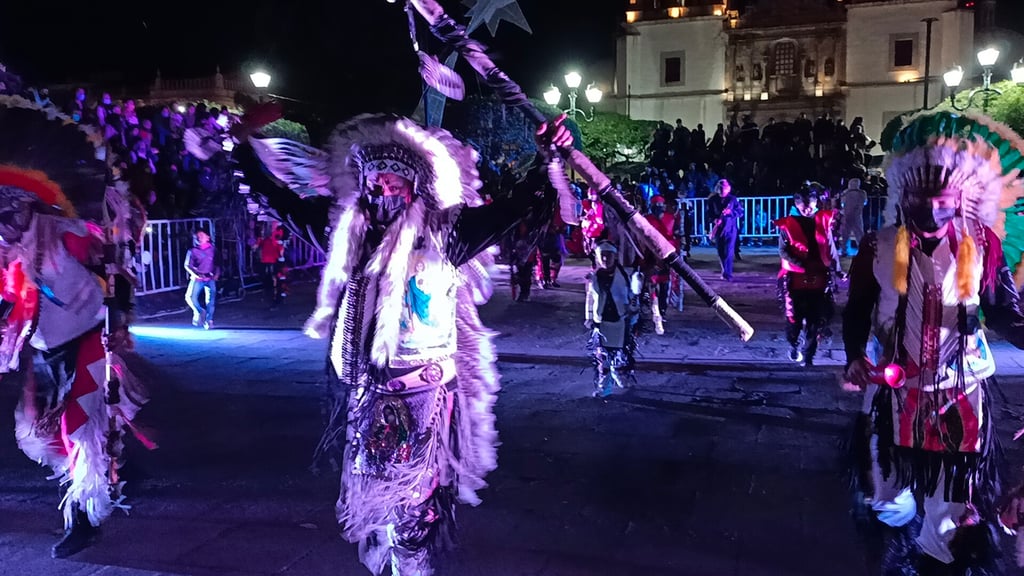 Danzas duranguenses con exitosa presentación