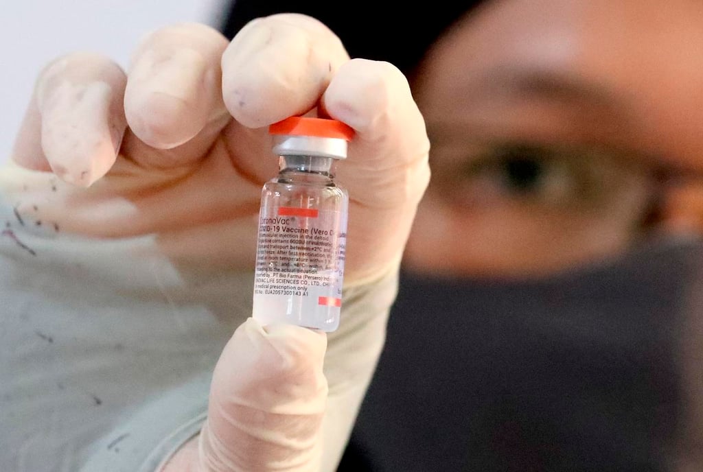 Sinovac prevé tener nueva versión de su vacuna contra ómicron en 3 meses