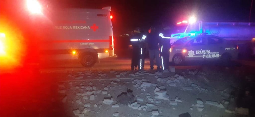 Arrollan a familia que viajaba en motocicleta; dos muertos