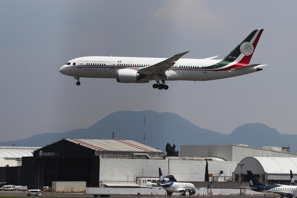 Avión presidencial sale a dar 'una vuelta'