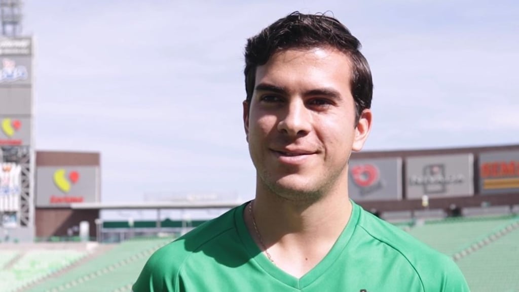 Queremos ganar un título internacional para Santos: Ulises Rivas