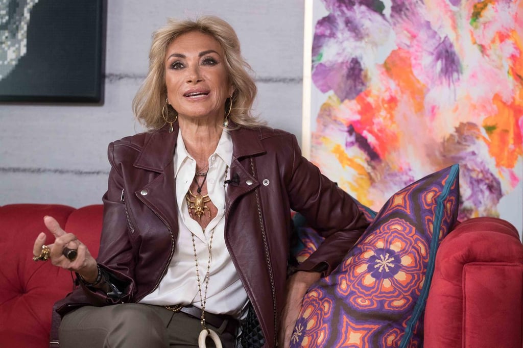 Usuarios tachan a Adela Micha de 'insensible' por comentario sobre Silvia Pinal