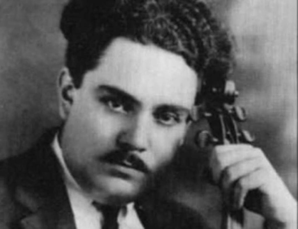1899: Nacimiento de Silvestre Revueltas, el compositor más reconocido de México en el siglo XX