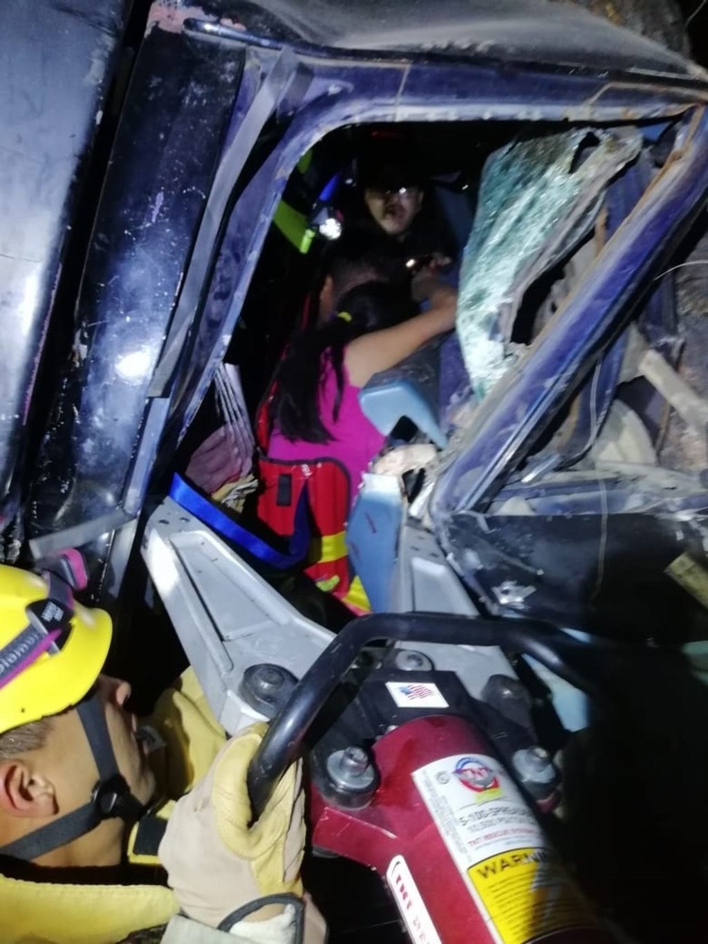 Menor resulta lesionada en volcadura en Santiago Papasquiaro