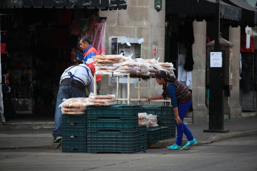 Solo 18 obtuvieron permiso para vender rosca de Reyes en la calle
